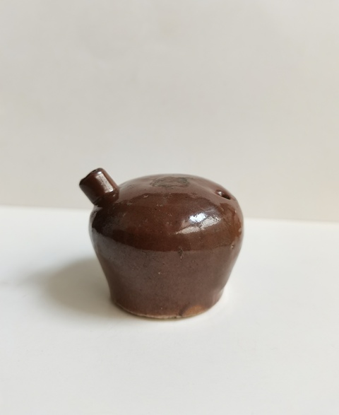 古玩陶瓷磁州窯褐釉水滴拍賣,當(dāng)前價(jià)格699元