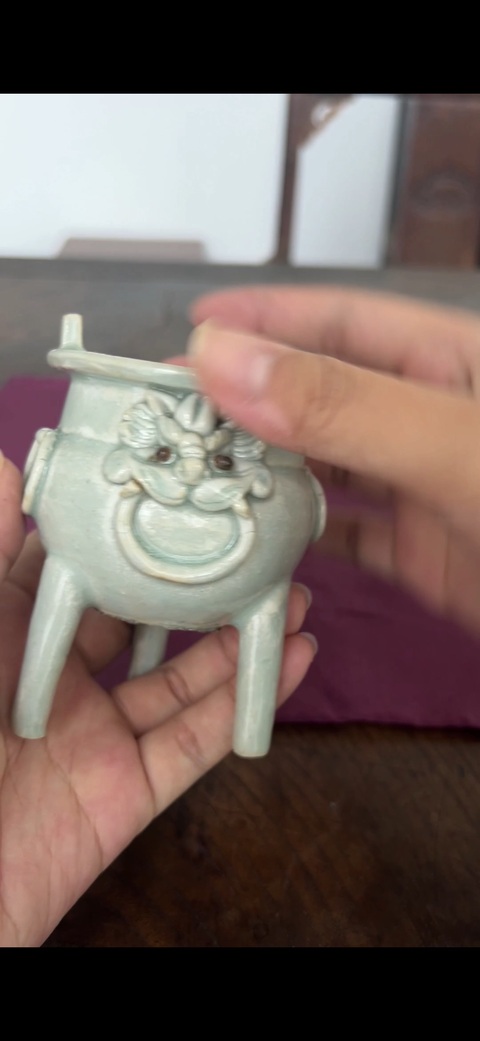 古玩陶瓷宋青白釉三足爐真品鑒賞圖