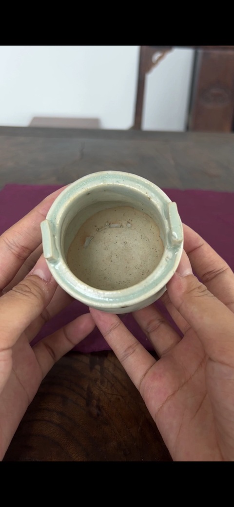 古玩陶瓷宋青白釉三足爐真品鑒賞圖