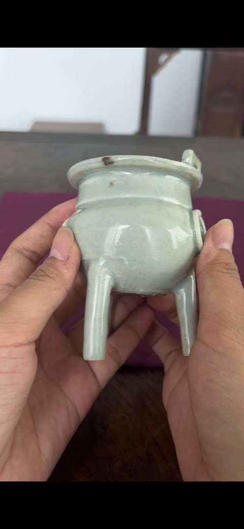 古玩陶瓷宋青白釉三足爐真品鑒賞圖
