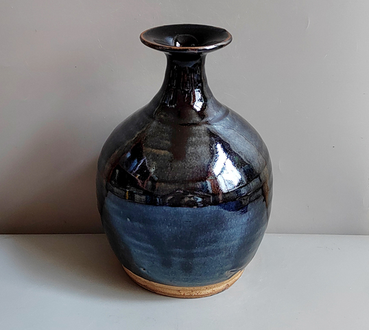 古玩陶瓷黑釉撇口瓶真品鑒賞圖