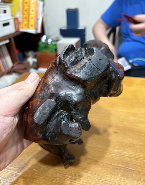 古玩雜項(xiàng)硬木隨型根雕真品鑒賞圖