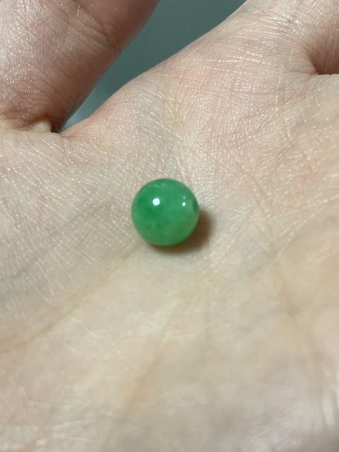 古玩玉器天然翡翠珠真品鑒賞圖