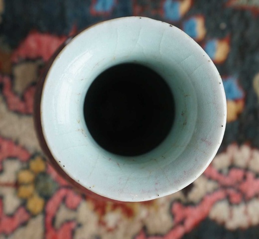 古玩陶瓷紅釉瓶真品鑒賞圖