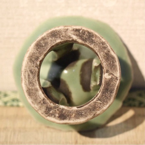 古玩陶瓷青釉三足香薰真品鑒賞圖