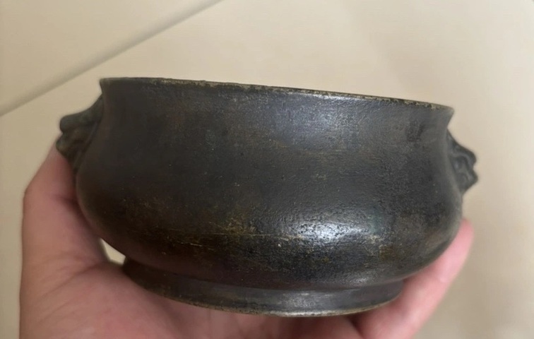 古玩銅器爐子真品鑒賞圖