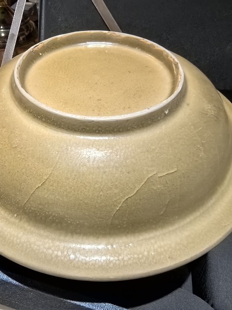 古玩陶瓷龍泉盤真品鑒賞圖