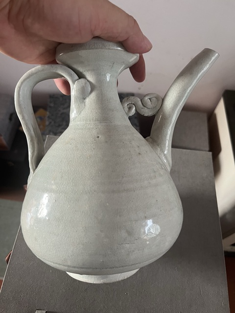 古玩陶瓷洪武白釉執壺真品鑒賞圖