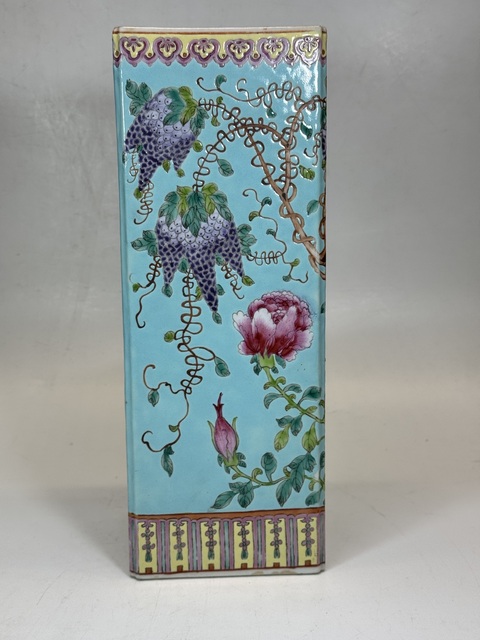 古玩陶瓷花鳥紋四方倭角帽筒真品鑒賞圖