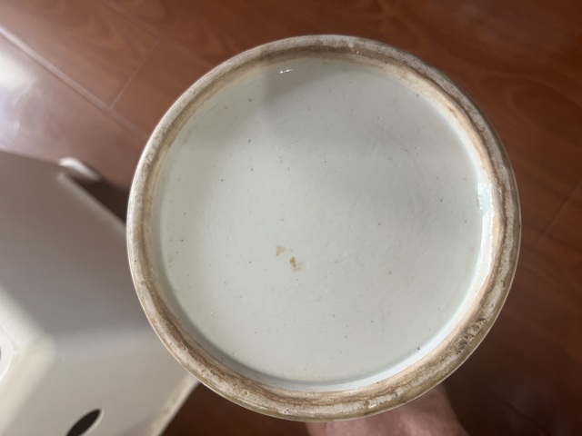 古玩陶瓷青花山水紋筆筒真品鑒賞圖