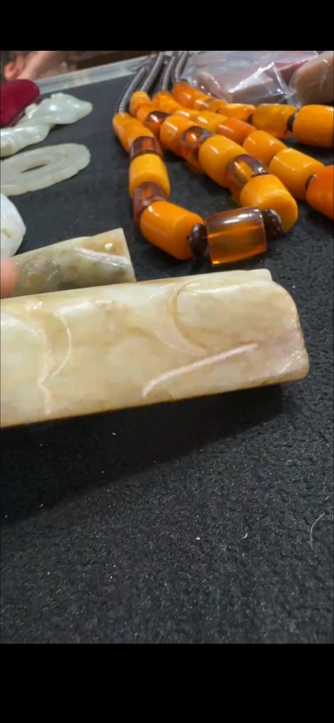 古玩玉器做舊仿古“玉豬握”真品鑒賞圖