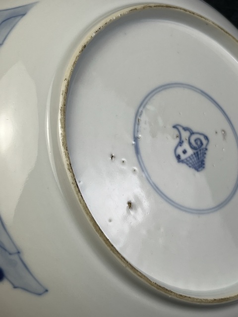古玩陶瓷康熙青花狩獵圖紋盤拍賣，當(dāng)前價(jià)格4588元