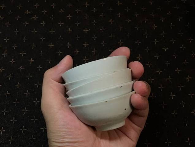 古玩陶瓷德化窯白釉杯真品鑒賞圖