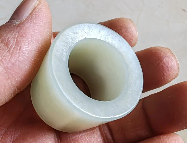 古玩玉器扳指真品鑒賞圖