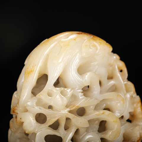 古玩玉器白玉龍紋爐頂真品鑒賞圖