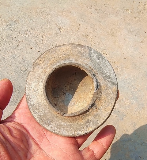 古玩陶瓷灰陶蓋罐真品鑒賞圖