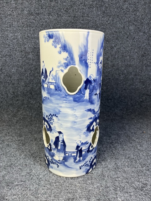 古玩陶瓷青花開窗竹林七賢人物故事紋帽筒拍賣,當前價格7888元