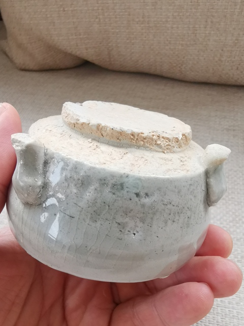 古玩陶瓷青白釉三足爐真品鑒賞圖