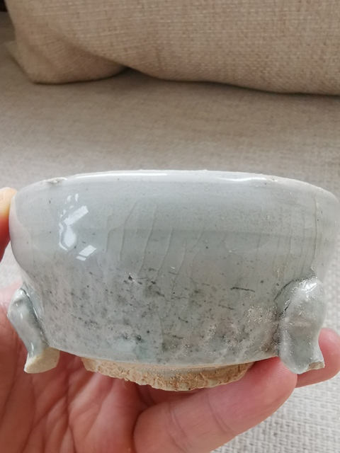 古玩陶瓷青白釉三足爐真品鑒賞圖