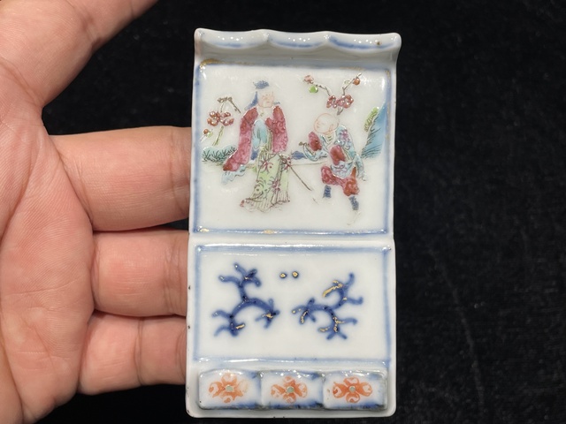 古玩陶瓷清道光 粉彩人物紋墨床真品鑒賞圖