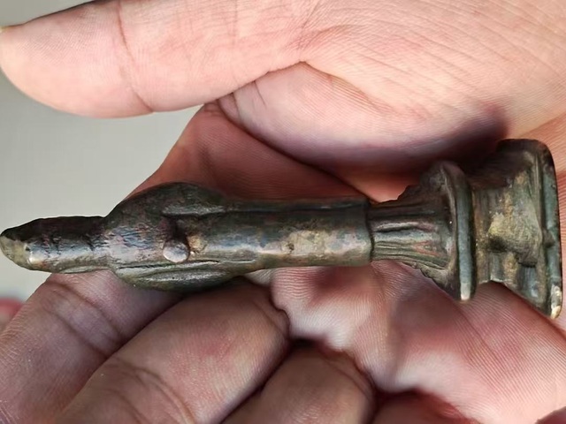 古玩銅器造像真品鑒賞圖