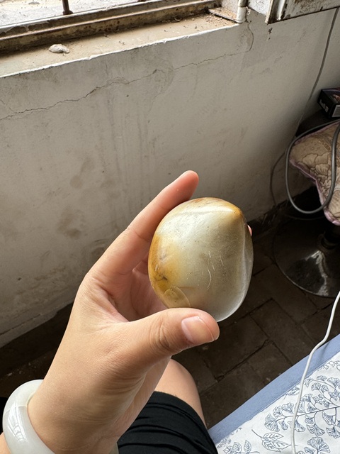 古玩玉器地方料桃型件真品鑒賞圖