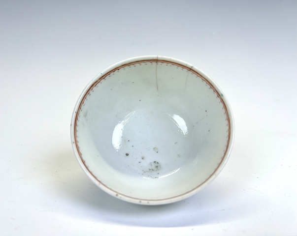 古玩陶瓷清乾隆·粉彩人物故事杯拍賣,當前價格0元