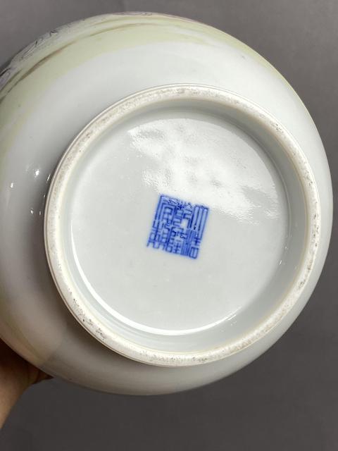 古玩陶瓷粉彩人物故事紋玉壺春瓶真品鑒賞圖