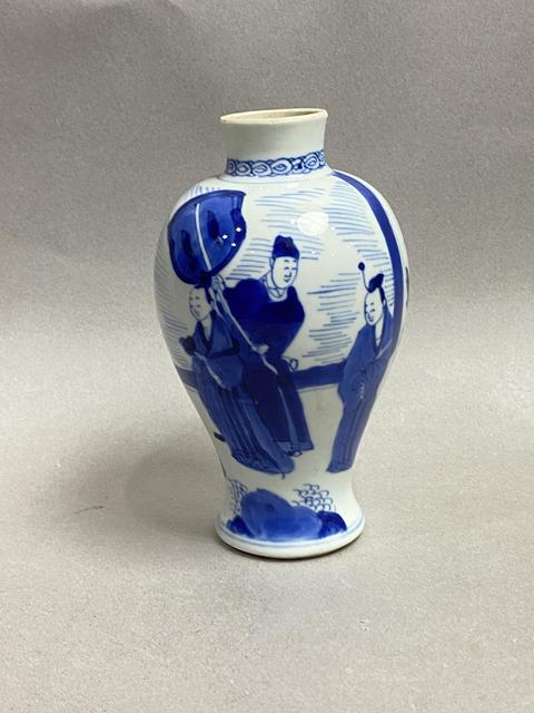 古玩陶瓷青花人物故事紋瓶真品鑒賞圖
