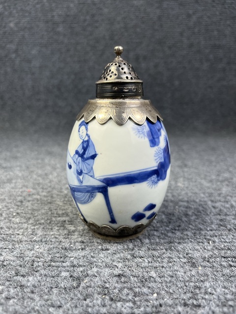 古玩陶瓷青花二喬蓮子罐真品鑒賞圖