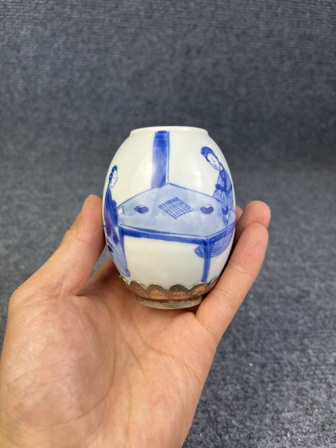 古玩陶瓷青花二喬蓮子罐真品鑒賞圖
