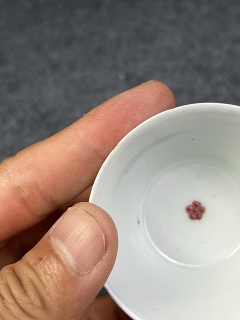 古玩陶瓷雍正粉彩公雞杯真品鑒賞圖