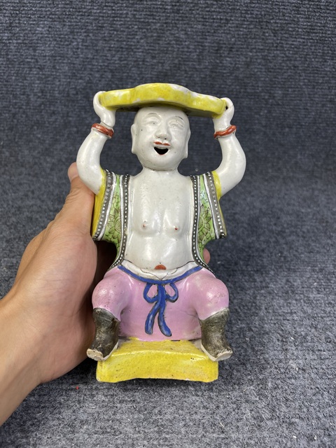 古玩陶瓷粉彩童子燭臺塑像真品鑒賞圖