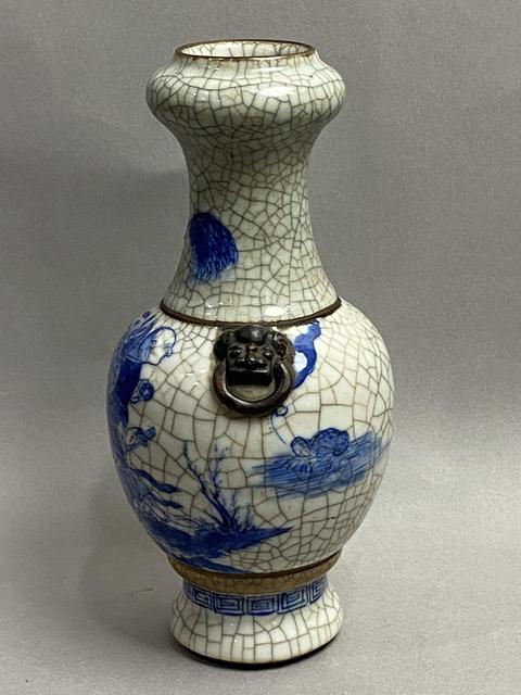 古玩陶瓷哥釉青花劉海戲金蟾洗口瓶真品鑒賞圖