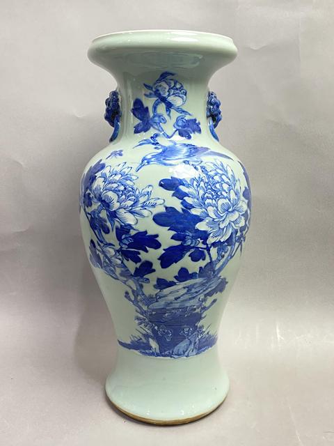 古玩陶瓷豆青釉青花花開富貴紋洗口瓶真品鑒賞圖