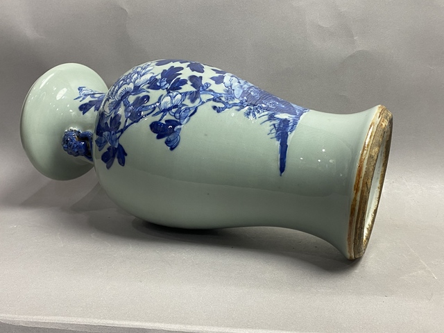 古玩陶瓷豆青釉青花花開富貴紋洗口瓶真品鑒賞圖