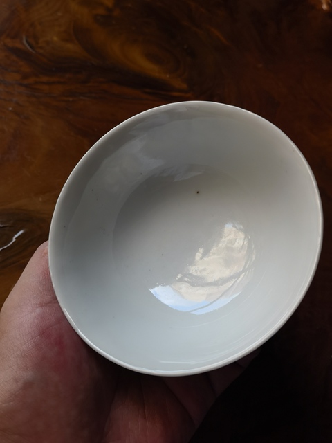 古玩陶瓷瓜蝶連綿粉彩碗拍賣(mài),當(dāng)前價(jià)格1500元