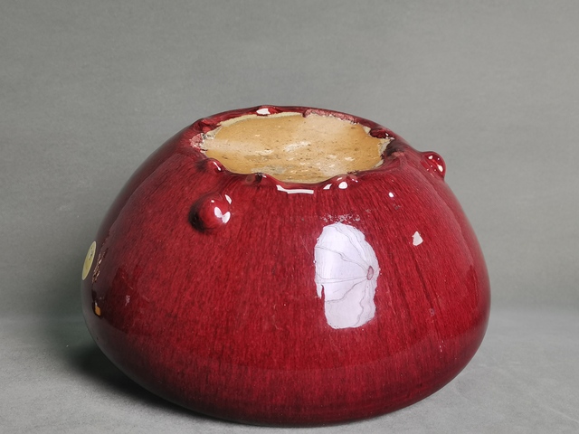 古玩陶瓷均紅窯變釉三足爐真品鑒賞圖