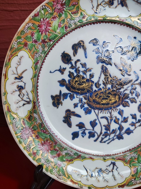 古玩陶瓷花鳥蝶紋盤真品鑒賞圖