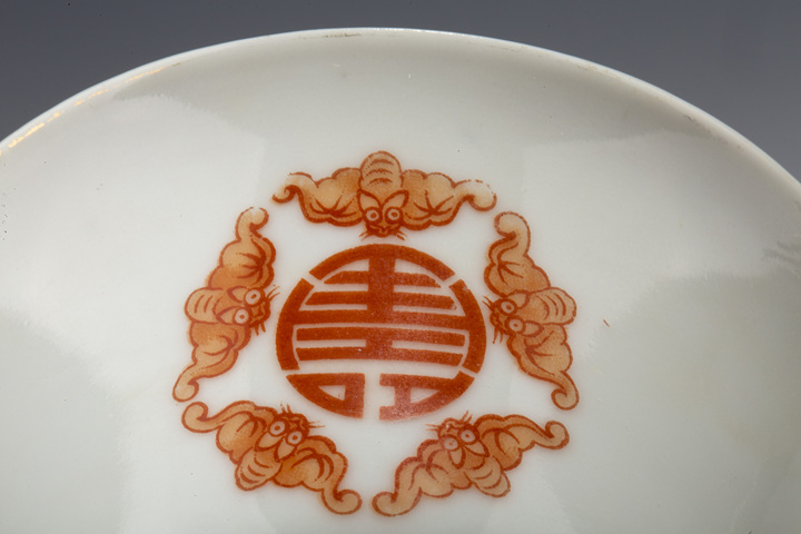 古玩陶瓷民國·礬紅五福捧壽紋三才蓋碗一對拍賣，當前價格376元