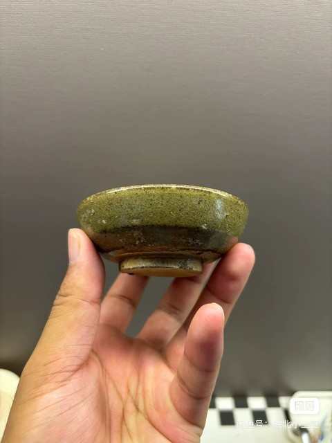 古玩陶瓷青釉茶碗真品鑒賞圖