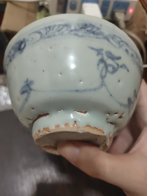 古玩陶瓷明中晚期 青花花卉紋碗真品鑒賞圖
