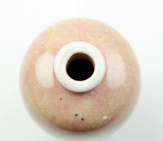古玩陶瓷紅哥釉鼻煙壺真品鑒賞圖
