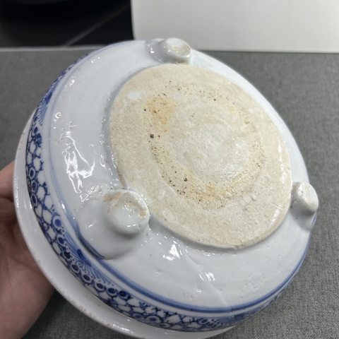 古玩陶瓷青花冰梅圖香爐真品鑒賞圖