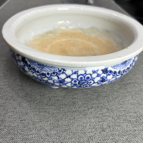 古玩陶瓷青花冰梅圖香爐真品鑒賞圖