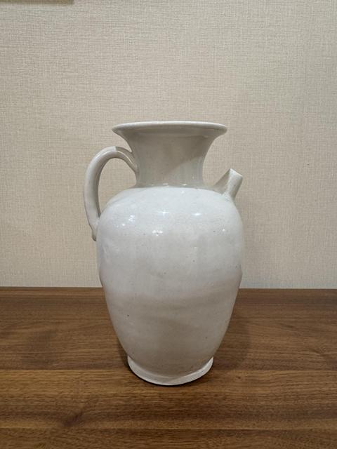 古玩陶瓷白釉執壺真品鑒賞圖