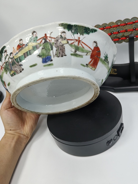古玩陶瓷五彩人物故事海棠貢盤真品鑒賞圖