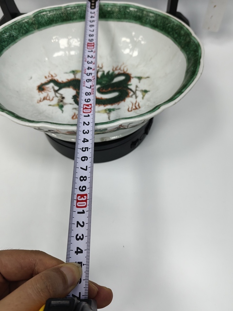 古玩陶瓷五彩人物故事海棠貢盤真品鑒賞圖