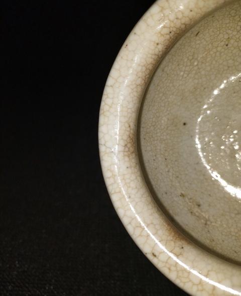 古玩陶瓷哥釉地鐵銹釉青花香爐真品鑒賞圖