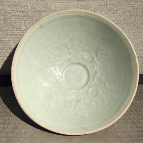 古玩陶瓷芒口圈足覆燒工藝影青碗真品鑒賞圖